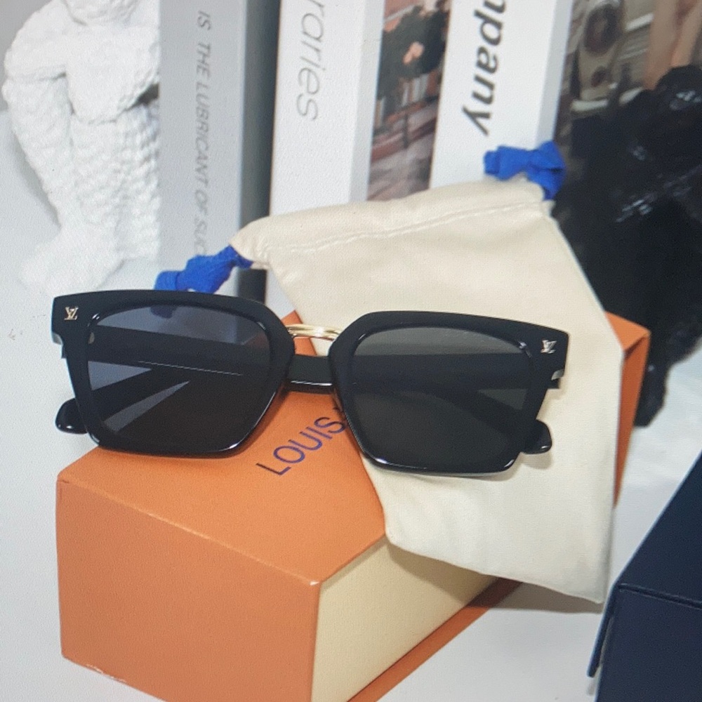 Louis Vuitton Black And Gold Sunglasses